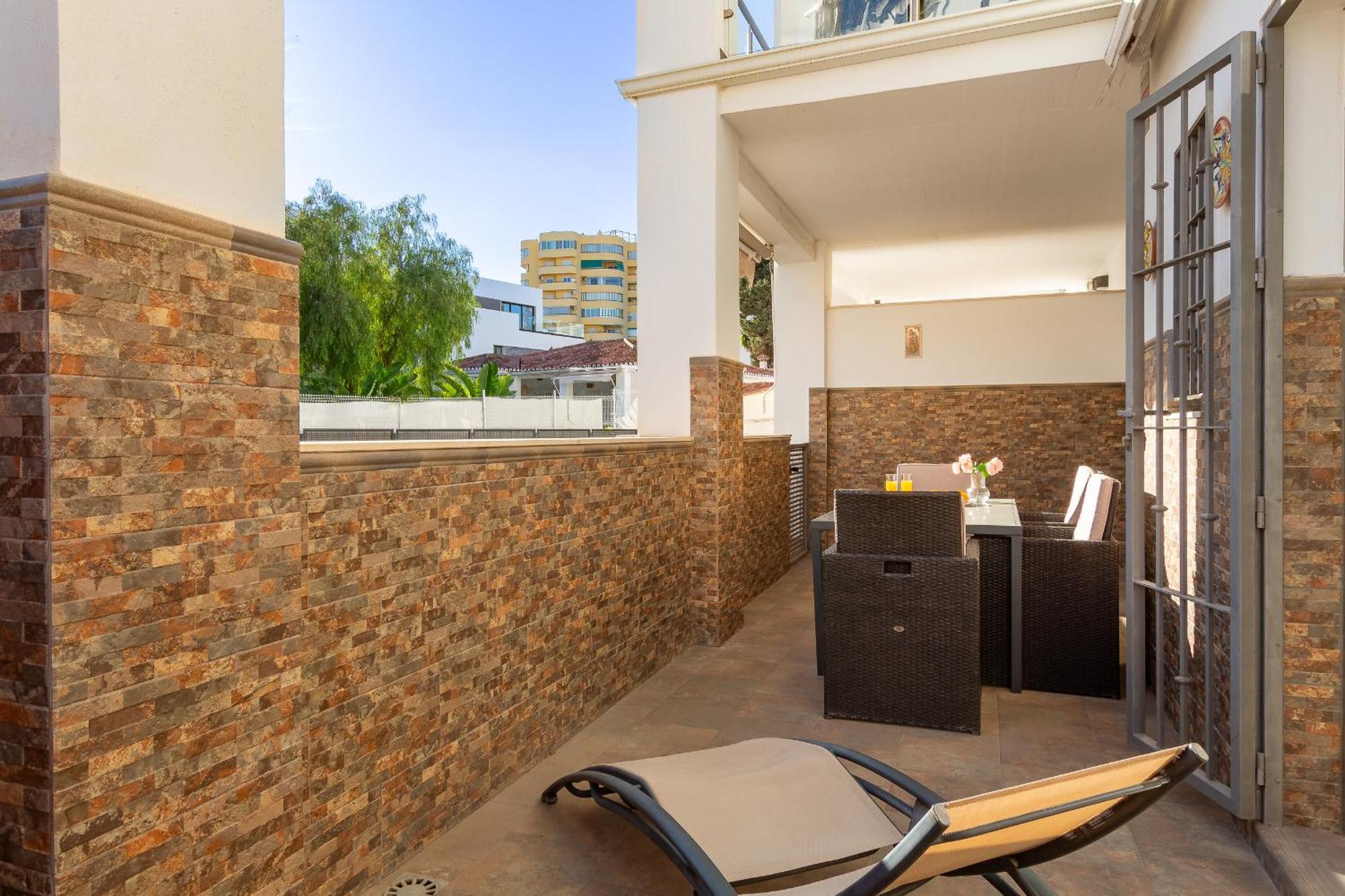 Golondrina By Ivi Real Estate Apartment Torremolinos Luaran gambar